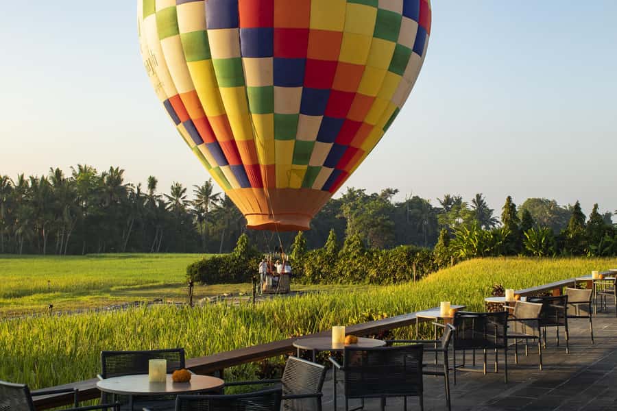 Ubud: Floating Breakfast and Hot Air Balloon Experience - Weather is the biggest practical risk