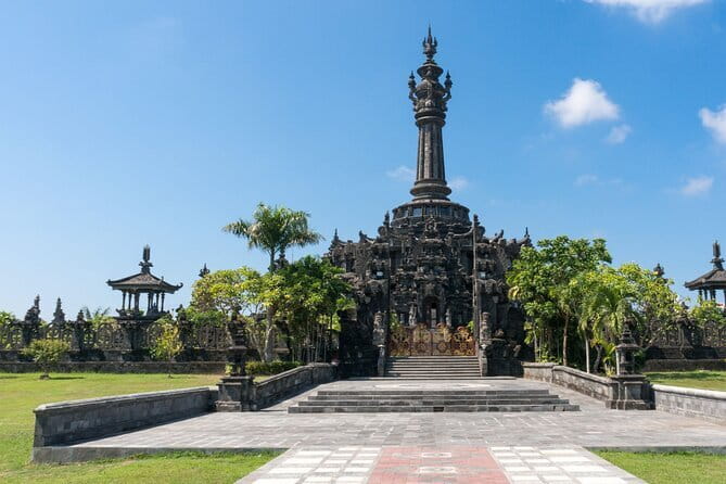Ubud Full-Day Private Tour: Waterfall, Temple, Rice Terrace. - Tegalalang Rice Terrace shows Bali’s farming side