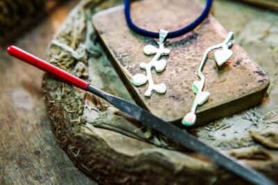 Handcrafted Silver Jewelry Workshop
