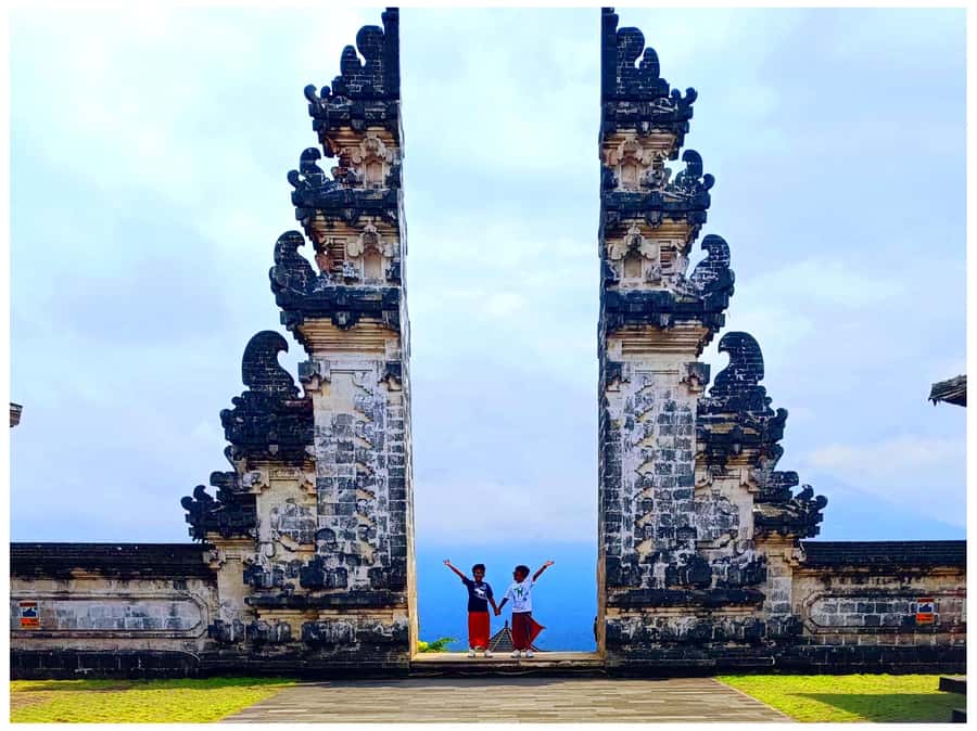 Ubud: Heaven Gate Lempuyang, Water Palace & Waterfall Tour - Key points to know before booking