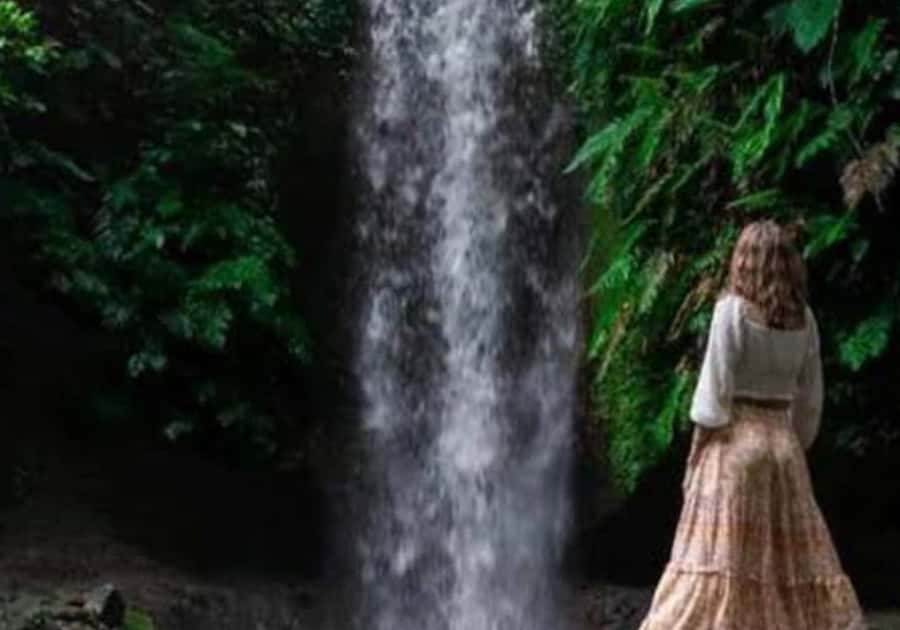 Ubud: Horse Riding, Zip-Line Tour & Waterfall Tour - Is the Ubud horse riding, waterfall and zip-line tour worth booking?
