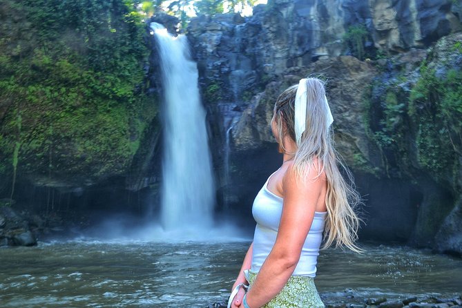 Ubud Monkey Forest Sanctuary Tours and Cretya - Spending three hours at Cretya Ubud
