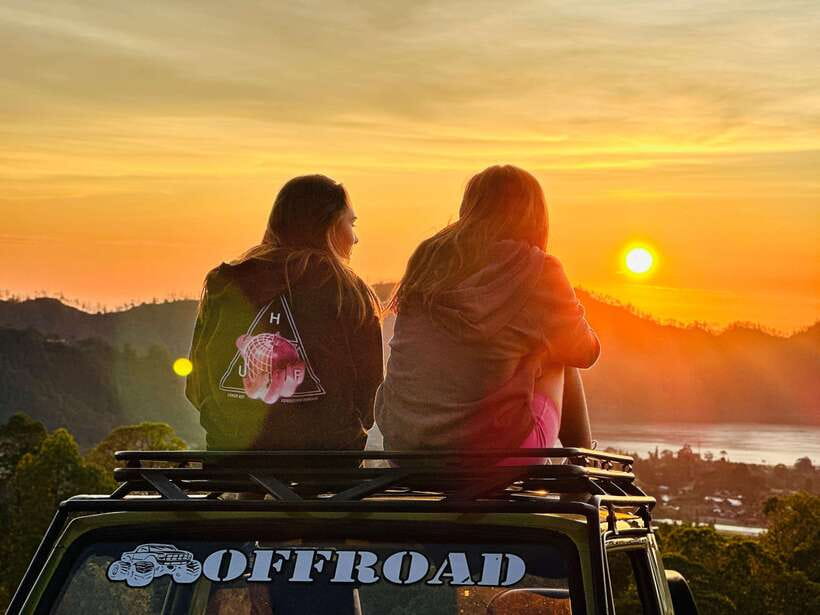 Ubud: Mount Batur Jeep Sunrise, Hot Spring in one day - Batur Natural Hot Spring for one hour