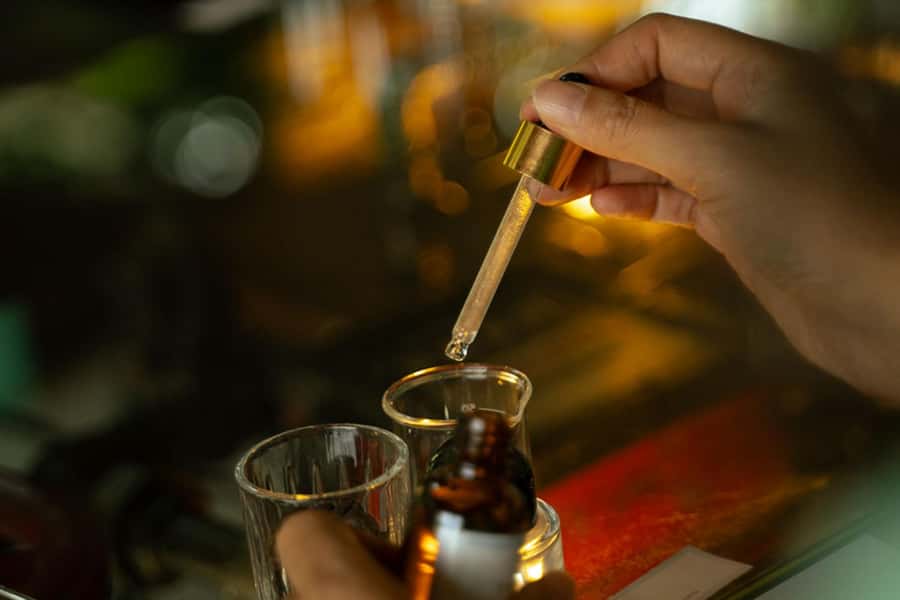 Ubud: Perfume Making Workshop - Blending a scent that feels like yours