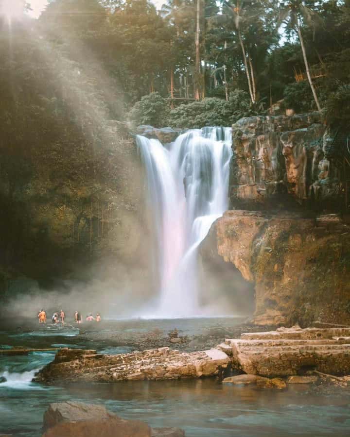 Ubud: Private Hidden Waterfalls and Rice Terrace Tour - Tukad Cepung and the cave-like waterfall