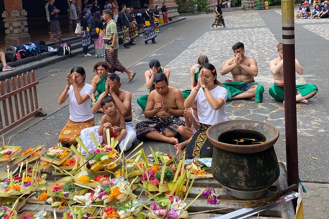 Ubud Private Tour: Monkey Forest, Rice Terrace, Temple, Waterfall - Tirta Empul and the Meaning of Holy Water