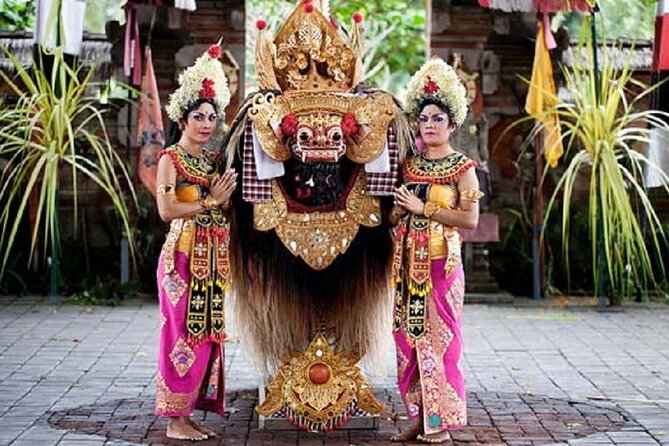 Ubud Private Tour : Ubud Temple and Authentic of Ubud - Barong and fire dance at Sahadewa
