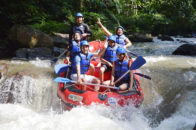 Ubud Rafting - Rice Terrace - Tegenungan Waterfall - Tanah Lot Sunset Temple - Why the Ayung River gives this day its character