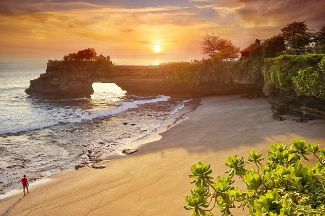 Ubud Rafting - Rice Terrace - Tegenungan Waterfall - Tanah Lot Sunset Temple - What the $69 price really covers