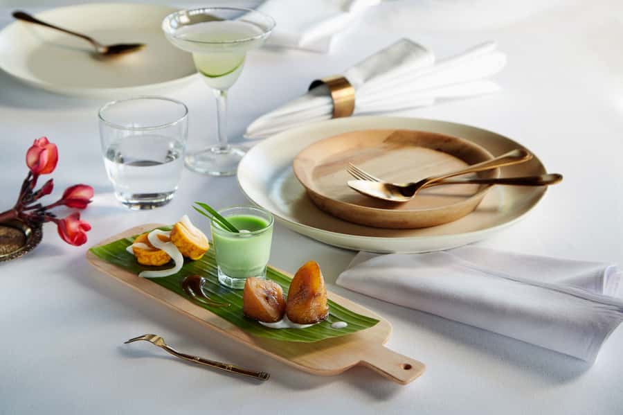 Ubud: Romantic Dinner on a Forest Tree Deck - Candlelight, stars, and the practical side of a forest dinner