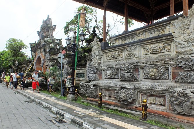 Ubud Village Sightseeing, Famous Paddy Field And Ubud Waterfall - Tegalalang Rice Terrace: Bali’s famous farm views