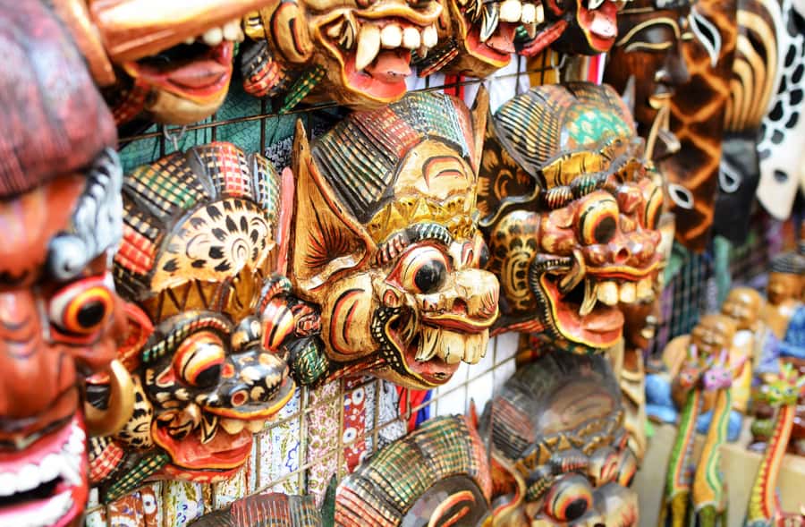 Ubud: Walking Tour with Campuhan Ridge & Monkey Forest - Coffee, snacks, and optional extras
