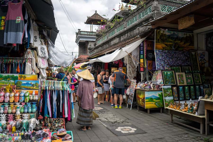 Ubud: Walking Tour with Campuhan Ridge & Monkey Forest - Walking conditions, transport, and timing
