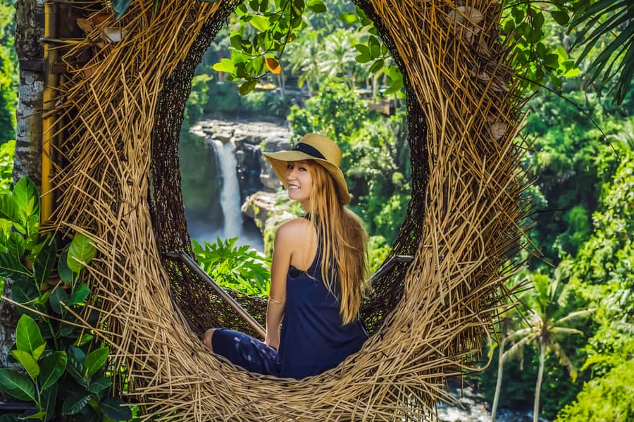 Ubud: Waterfall, Rice Terraces & Monkey Forest Tour - Tegalalang Rice Terrace, Bali’s signature view