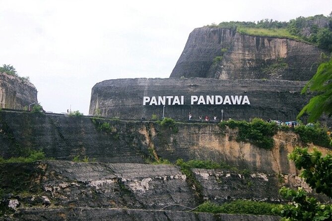 Uluwatu Temple, Beaches and Southern Bali Tour - The private driver can shape the whole day