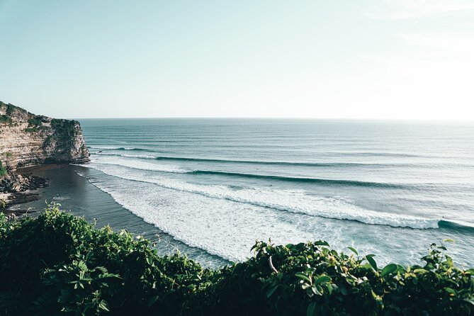 Uluwatu Temple Excursion - FREE WI-FI - The 120-meter statue at Garuda Wisnu Kencana
