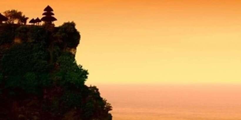 Uluwatu Temple : Sunset and Kecak Fire Dance / Private tour - The private pickup from your hotel